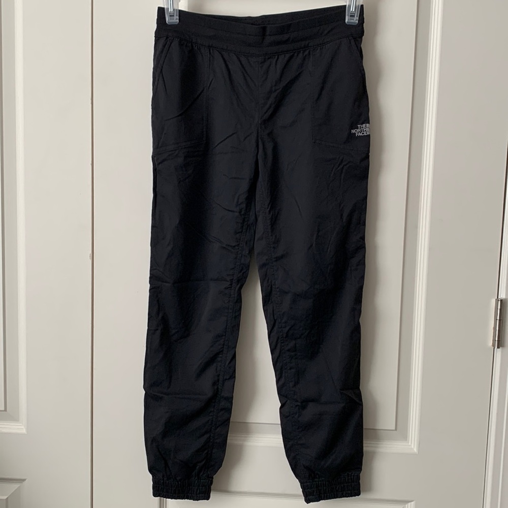 The North Face Light Weight Bottoms, Girls Large (14-16) Like New